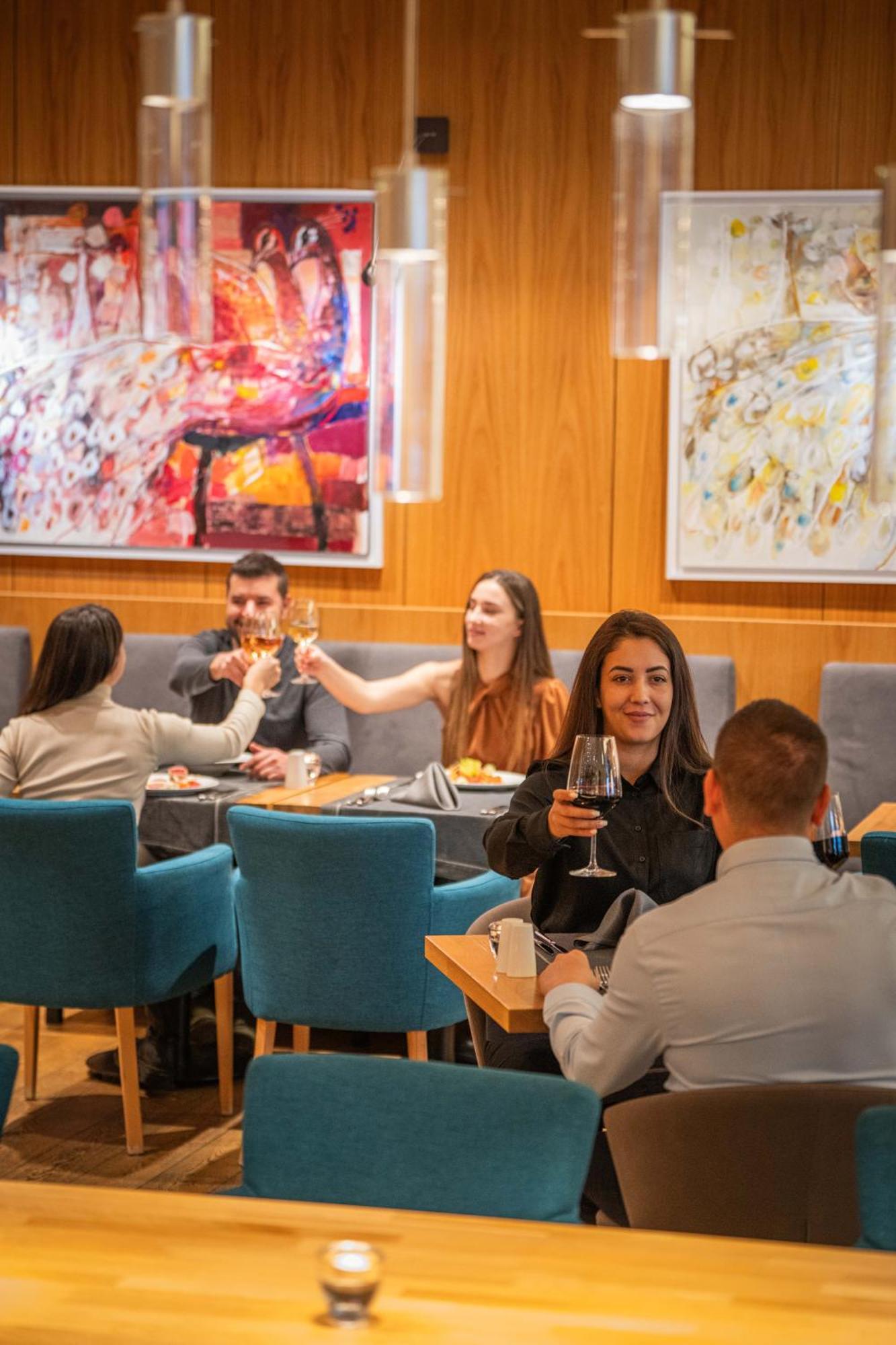 Hvd Grand Hotel Suhl Business & Leisure מראה חיצוני תמונה