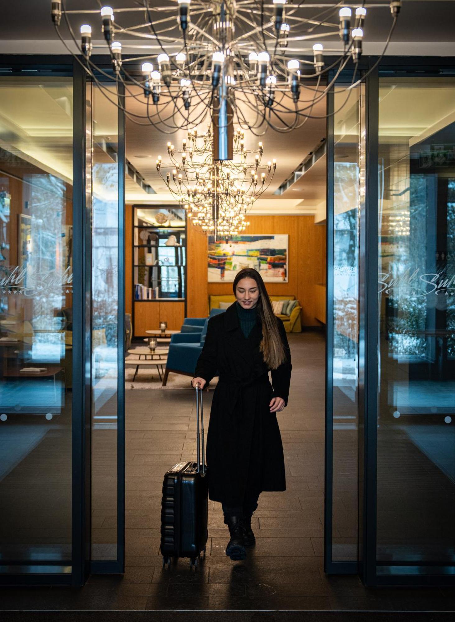 Hvd Grand Hotel Suhl Business & Leisure מראה חיצוני תמונה
