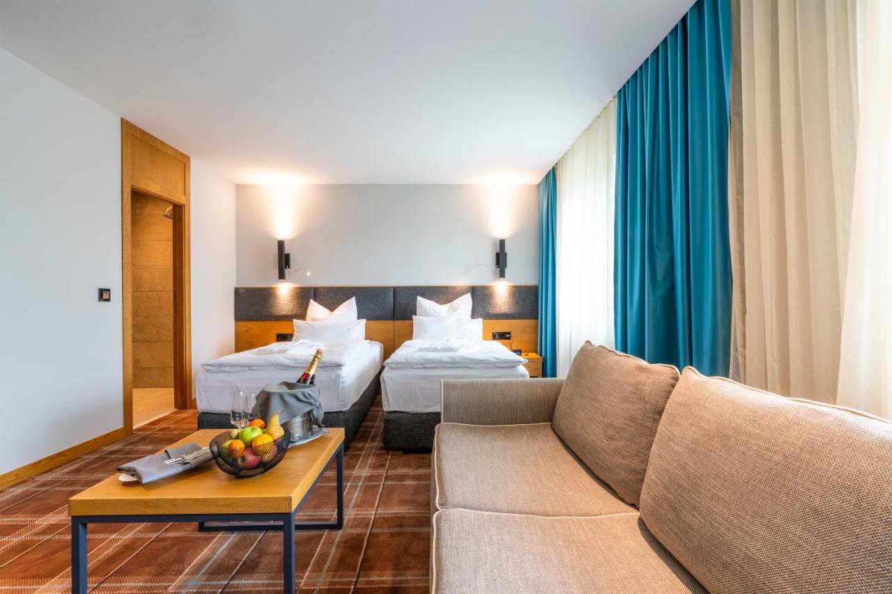 Hvd Grand Hotel Suhl Business & Leisure מראה חיצוני תמונה